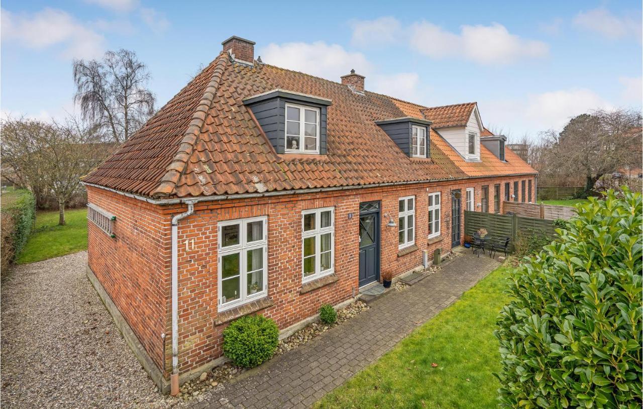 Lovely Home In Sonderborg With Kitchen Esterno foto